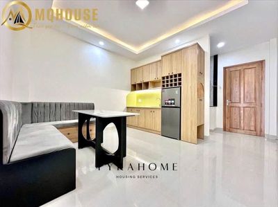 The apartment is Balcony Đào Duy Anh near Phan Long Falls. Phú Nhuận.