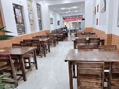 Three floors. Gò Dầu Front. Tân Phú. 5 x35, business now.