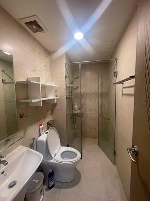 Rent the Riva Park District 4 2 bedroom 2 full bathroom figure at 15 million5