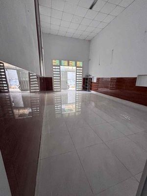 Rent an entire 107/Nguyễn Văn Khối alley building west of the hill