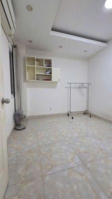 Chung cư 155 Nguyễn Chí Thanh rental: 60 M2, 2 bedrooms, 11 million a month.