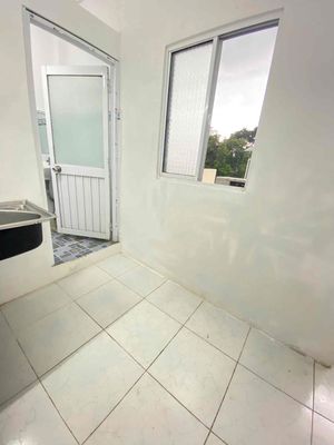 Rent the Open Window Room three minutes' walk from the University of Economics.