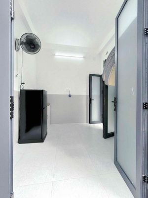 Rent the Pre-Presidents Room.