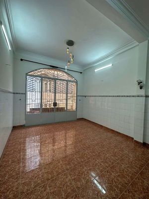 4 alley 4 M Minh Phụng