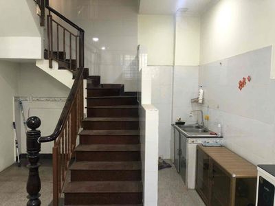transfers of rent contract to 162 Tạ Quang Bửu