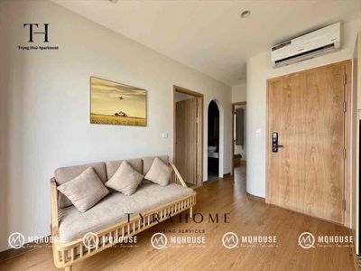 We'll rent the 1st Bedroom - 2 bedrooms immediately. D2.