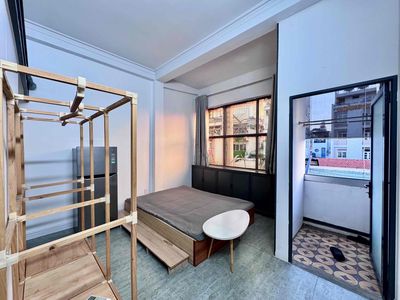 Renting room 2 Sleepspace 25 m 44 Balcon 4 right at District 1 Bridge