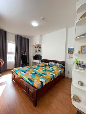Central Plaza building. Phạm Văn Hai. tb. area 60 m2. Two bedrooms cost 13 million and a half