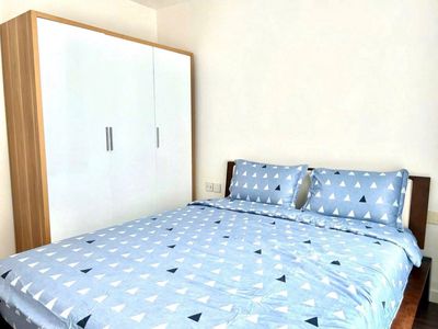 Central Plaza-Phạm Văn Hai 2 bedrooms Full Seven, 72 meters 2 rents 13.5 million a month.