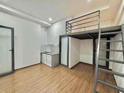 Room wide, open sky window 30 meters