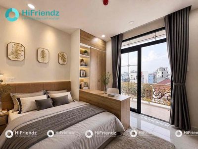 Rent the High School Bedroom.