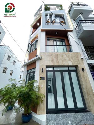 Rent the ground floor level as an office, the nail place...
