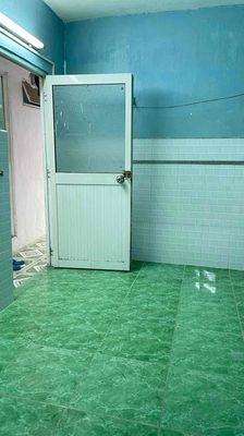 To men rent out the Điện Biên Phủ lodge(zl: )