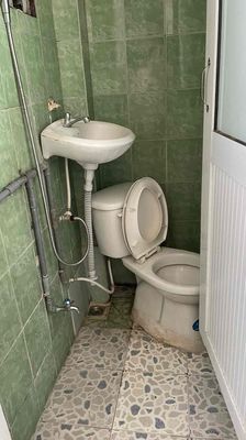 To men rent out the Điện Biên Phủ lodge(zl: )