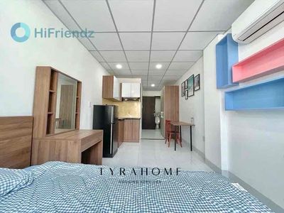 apartment 1 .30 M2 large glasses full interior of the new harbor gas elevator