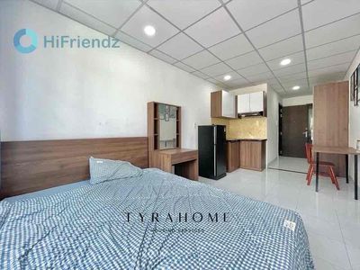 apartment 1 .30 M2 large glasses full interior of the new harbor gas elevator