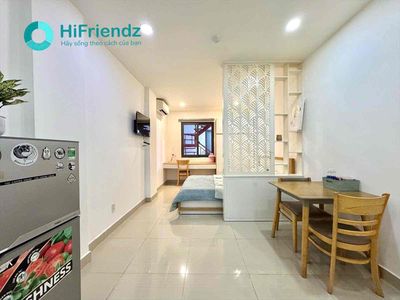 Rent a mini apartment two kilometers away from sguduneh, pick up an electric car.