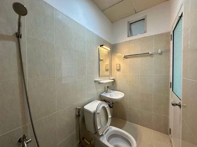 Chung cư Bưu Điện-Lý Thường Kiệt: 3 p sleeping, 2 toilets, 11 million a month