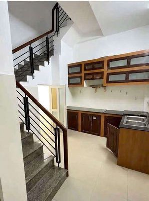 Rent the original house. The Nisher Lisbeak Road. HEN 10.Q.Tân Bình