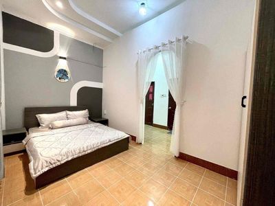 The owner rented a nice room