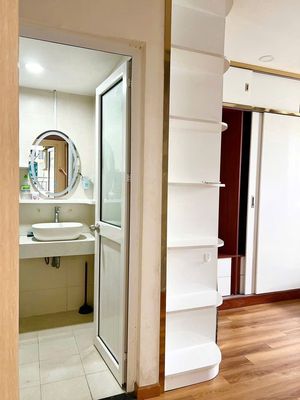 Ruby building, Nguyễn Sỹ Sách, tb: One bedroom, 3.5 million, full interior, near the airport.
