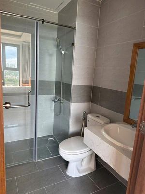 Lữ Gia-Quuure 11, 3 bedrooms full of its 95-metre interior, 15 million ath rent.