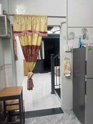 Rent a house with a cold machine interior