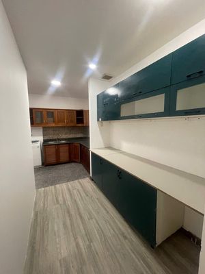 Rent a small, cheap apartment in Hagl3.