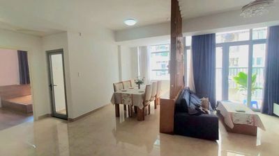 Ruby Garden 2 bedrooms, 2 full balconies 89 mm2 at 10 million a month, can stay right there.