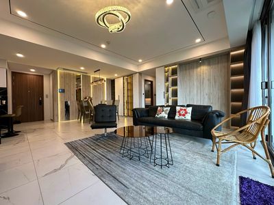 Three bedrooms the gallaria – the mémole bridge 3 million per month