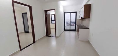 Nguyễn Thượng Hiền, bt: Two bedrooms, 9.5 million, 75 meters, balcony.