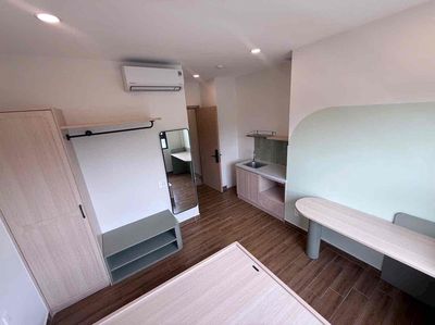 New balcony studio, 100, 40 meters, 7th District -- Near Lotte, Kcx, University of Tdtu, Rmit