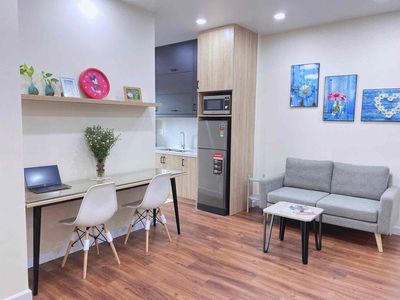 nice flat full-alive-cleaning-the-good service alone near mero