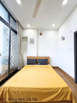 - The super wide-striping balcony away from the bed Nguyễn Văn Lượng