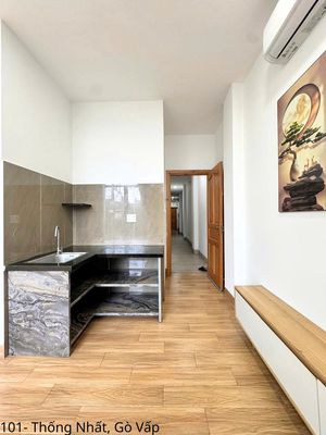 - The super wide-striping balcony away from the bed Nguyễn Văn Lượng