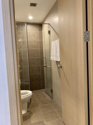 Renting apartment 590 cmt8 - 82 meters2, 2 bedrooms, 11 million a month.