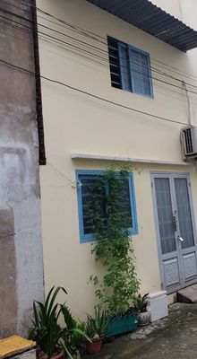 Original housing, quiet neighborhood.