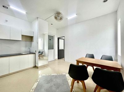 Open two bedrooms plus a 60-foot living room, right at Lang University near hutech unf