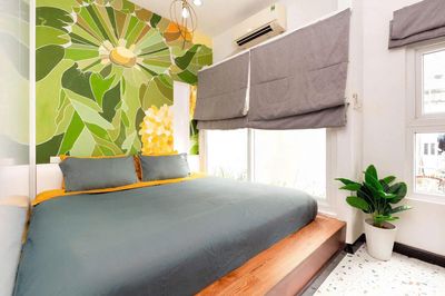 Rent the pass 1/ Cô Giang District 1 6 bedroom 7 toilets