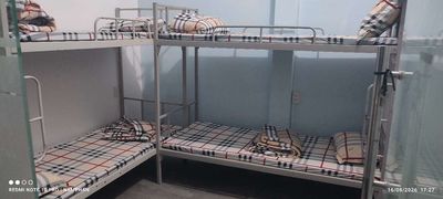 The charge room, the permanent neighborhood.