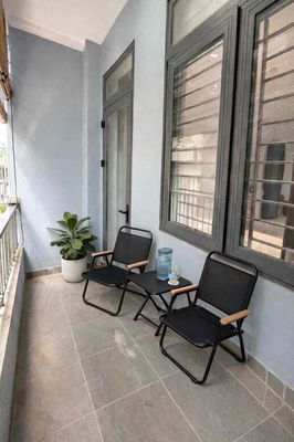 Studio Full's apartment is six million districts one, 100 percent.