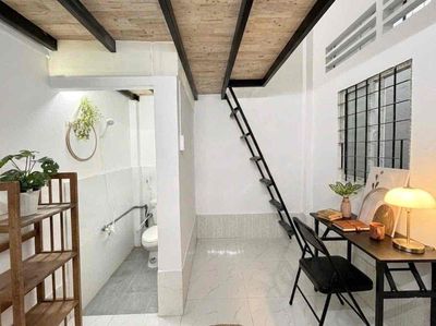 A balcony room 3 million 800 Lê Đức Thọ