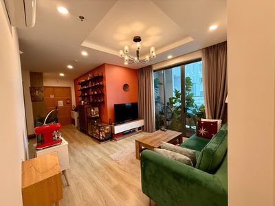 Rent the apartment of Him Lam Big Market, 86 meters, 2 bedrooms, 2 toilets for 13 million with interiors.