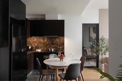 We'll rent out two Lumière Riverside bedrooms. Good price.