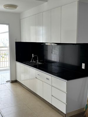 Renting apartment 590 cmt8, District 3, 76 meters2, 2 bedrooms, 10 million.