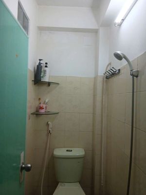 Phú Nhuận-- the room's good.