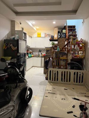 Rent Lê Bình.74,Tân Bình 2 floors, 2 bedrooms 2.5 million a month.