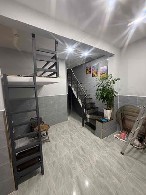 Rent the District 8 apartment.