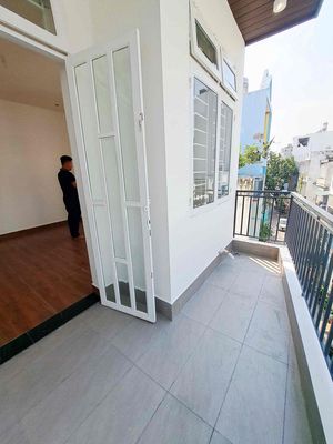 Rent the original apartment 2 front alley 688 Hương Lộ 2, Bình Trị Đông