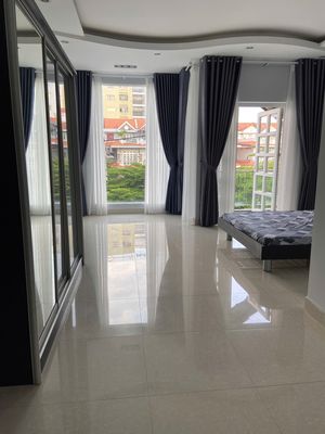 Nice room in District 8